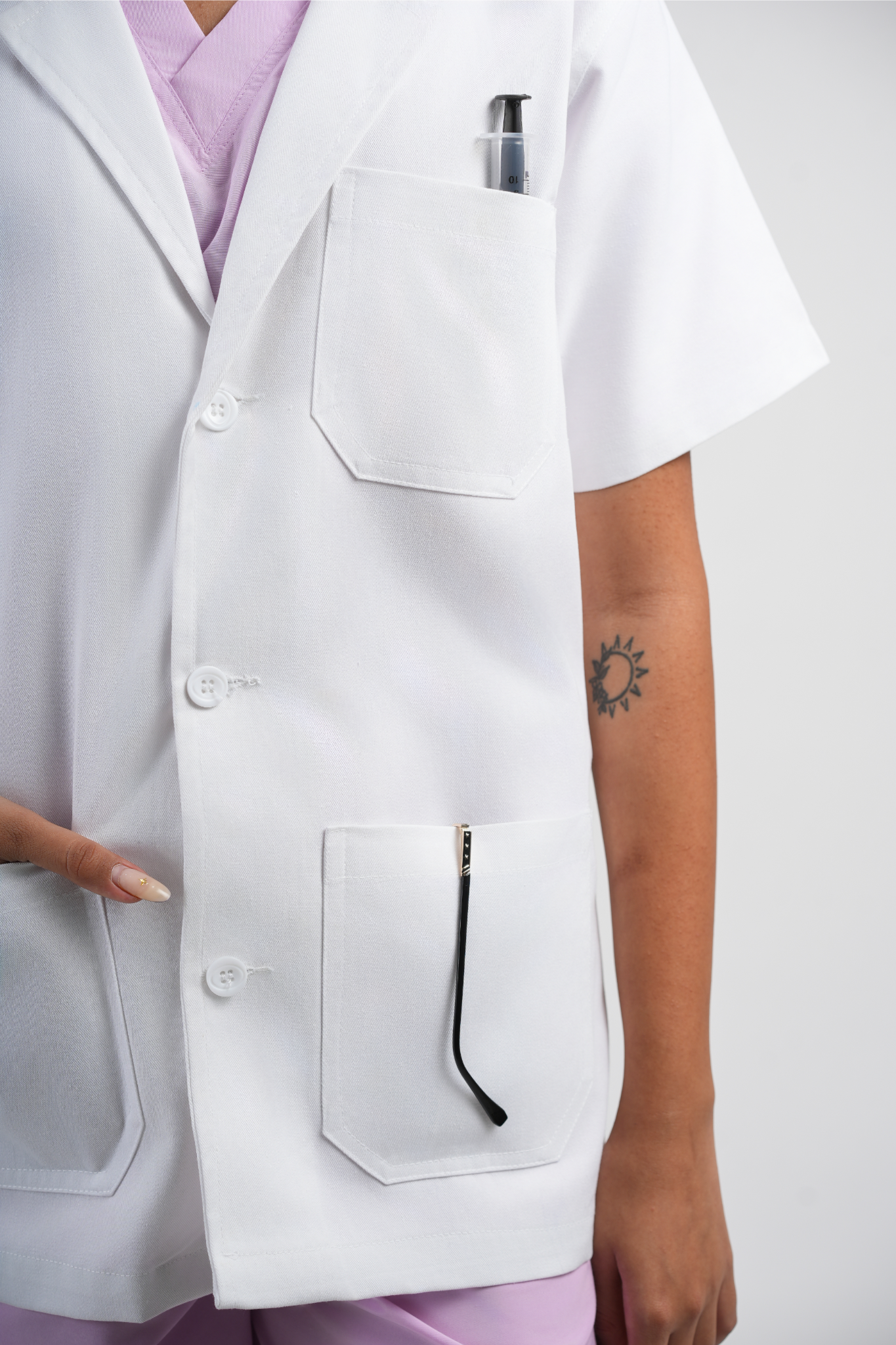 Short and Half Sleeves Apron (Female) - 3 Pocket