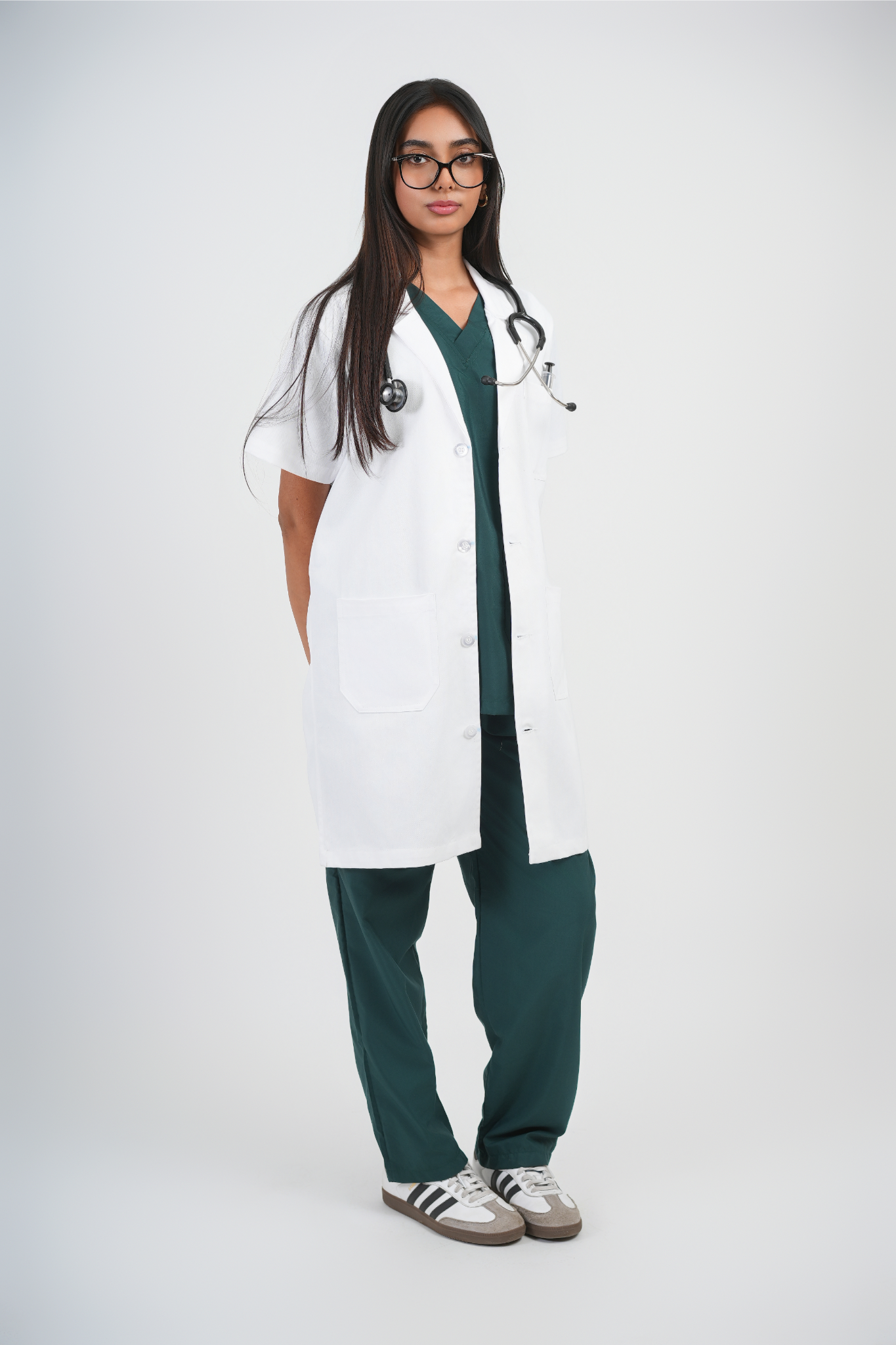 Long and Half Sleeves Apron (Female) - 3 Pocket